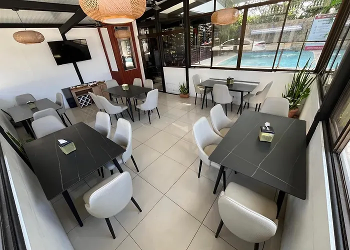 Wilson Anexo Hotel Liberia